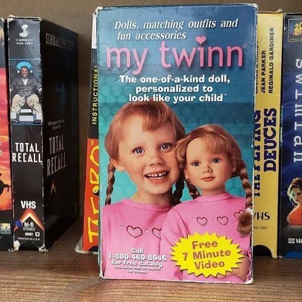 Thrift Shop Finds (29 pics)