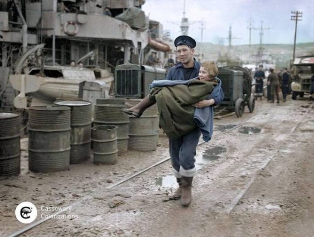 Colorized Historical Photos (28 pics)