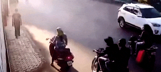Acid Gifdump, March 12 (25 gifs)
