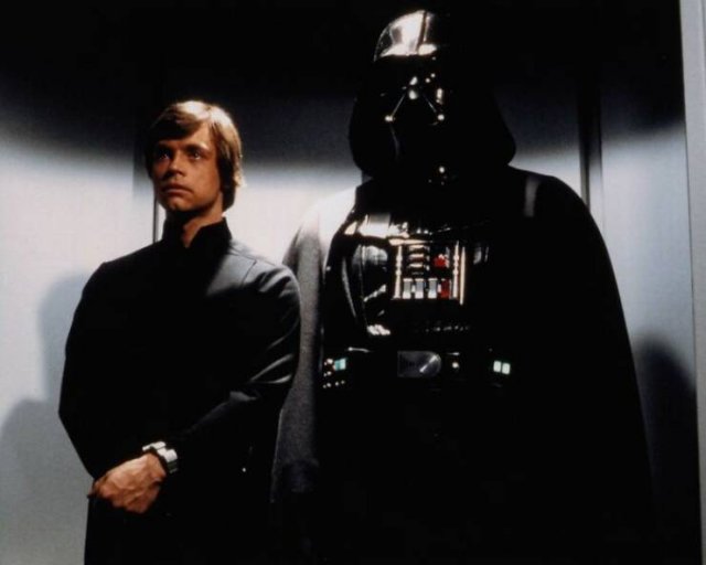 Bad Explanations Of Movie Plots (35 pics)