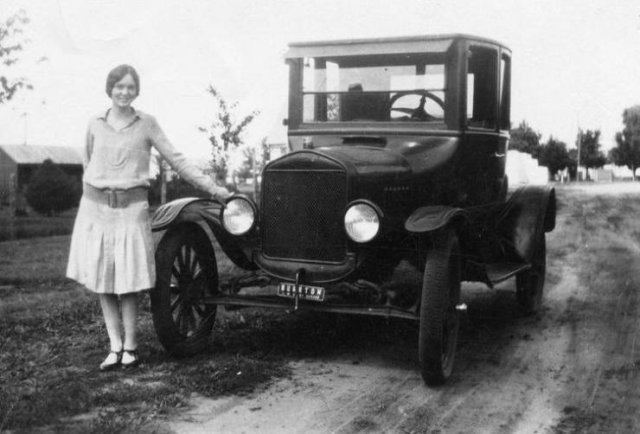 Great Old Family Photos (16 pics)