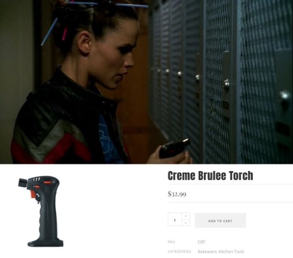 Futuristic Movie Props (30 pics)