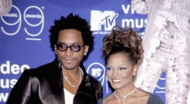 Celebrity Couples In 1999 (56 pics) Celebrity Couples In 1999 (56 pics)