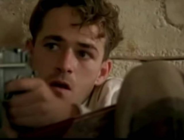Unnoticed Roles Of Famous Actors (25 pics) Unnoticed Roles Of Famous Actors (25 pics)