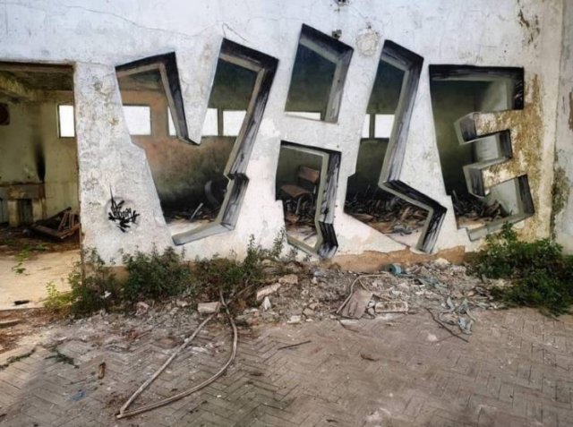 Acid Picdump 2 (80 pics)