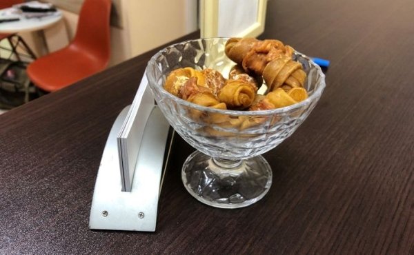 Everything's For Customers (18 pics)