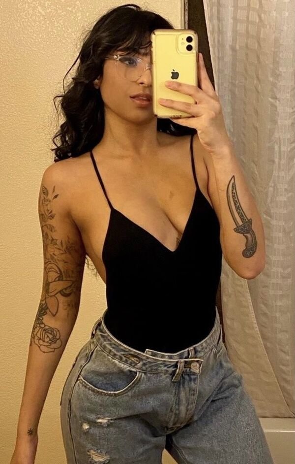 Side View (30 pics)