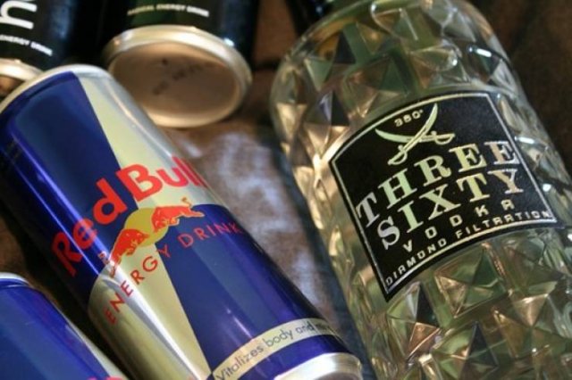 Bartenders Decode Person By A Drink Choice (24 pics) Bartenders Decode Person By A Drink Choice (24 pics)