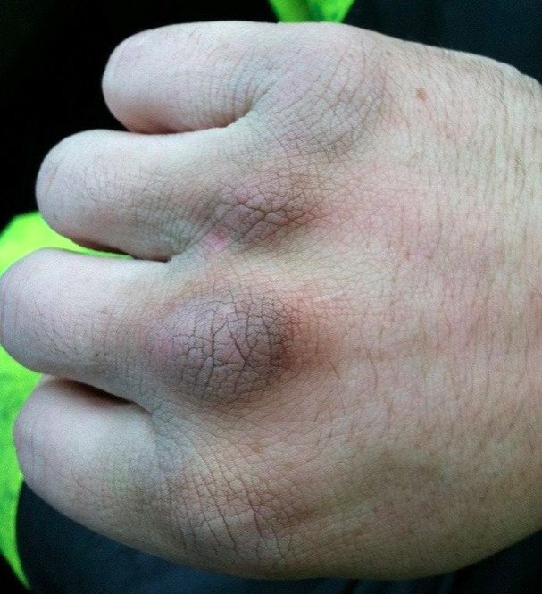 People Show Reality Of Their Jobs (25 pics)