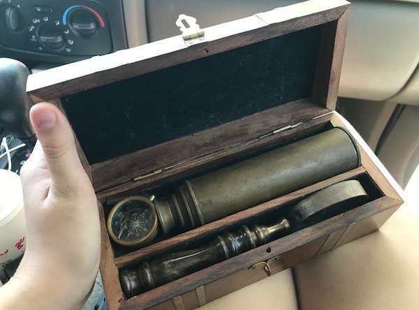 Some People Throw These Treasures Away (26 pics)