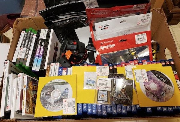 Some People Throw These Treasures Away (26 pics)