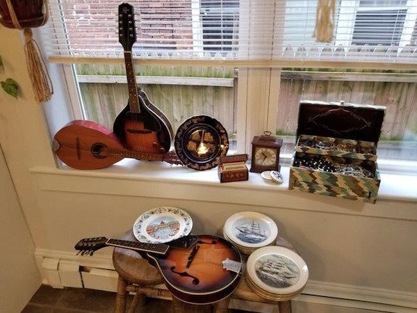 Some People Throw These Treasures Away (26 pics)