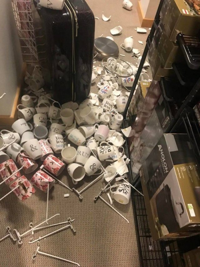 Bad Days Happen (43 pics)
