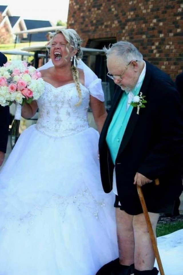 Bad Days Happen (43 pics)