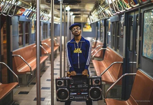 Amazing New York Subway Passenger Photos By Mr. NYC Subway (46 pics)