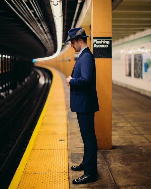 Amazing New York Subway Passenger Photos By Mr. NYC Subway (46 pics)