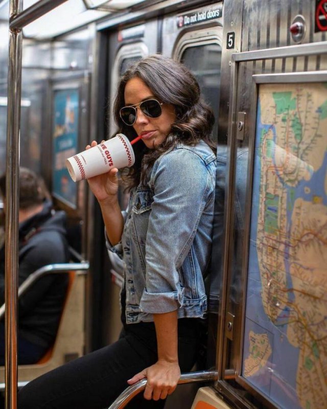 Amazing New York Subway Passenger Photos By Mr. NYC Subway (46 pics)