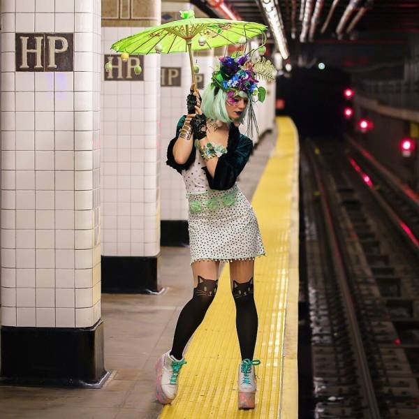 Amazing New York Subway Passenger Photos By Mr. NYC Subway (46 pics)