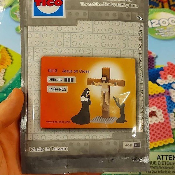 Weird Thrift Shop Finds (27 pics)