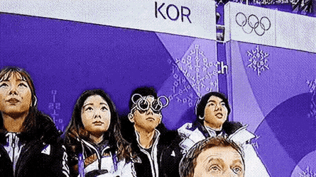 Acid Gifdump, April 13 (25 gifs)