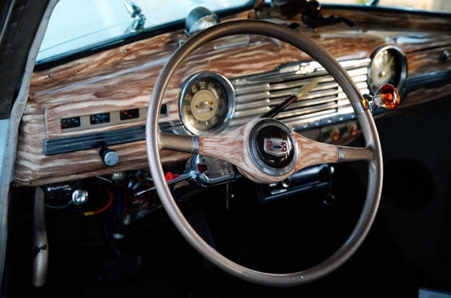 Great Lowriding Cars (77 pics)