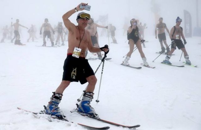Sochi, Russia: People Skiing In Underwear (32 pics)
