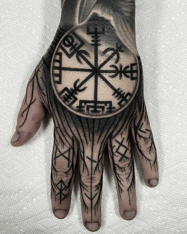 Viking Tattoos (38 pics)