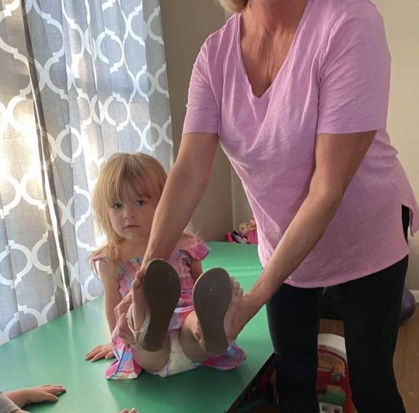 Moms Share Their Everyday Routine (20 pics)