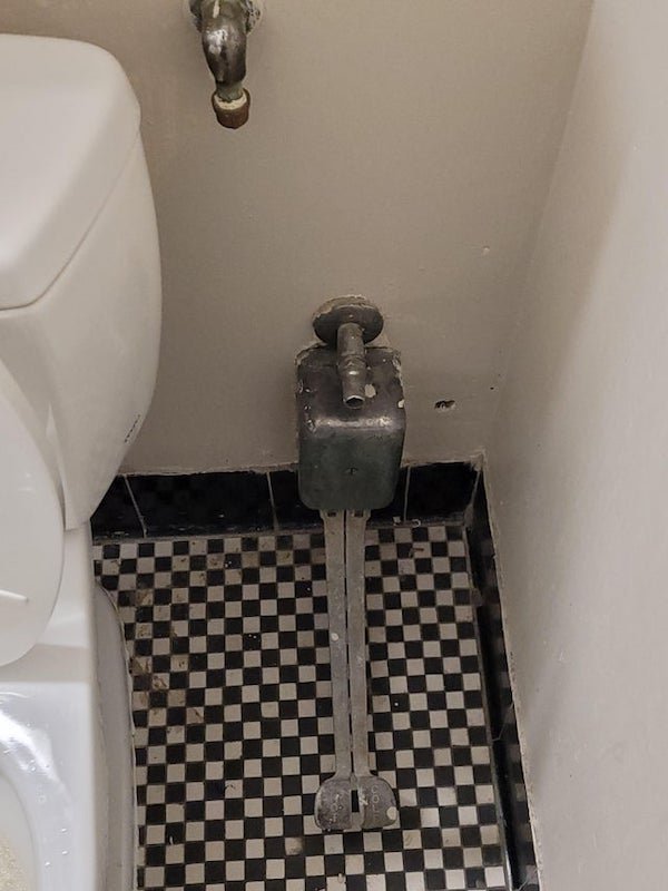 What Are These Things For? (22 pics)