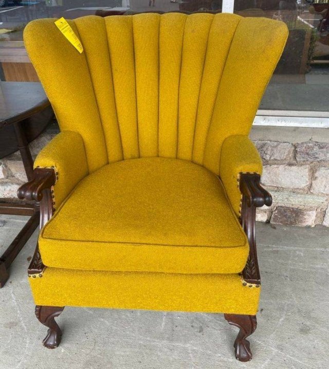 Thrift Shops Treasures (16 pics)