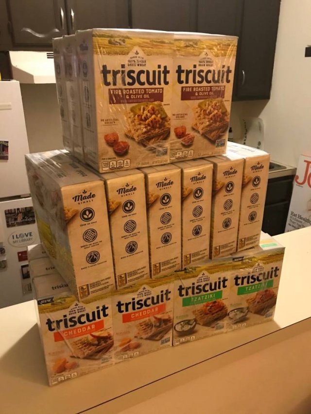 Man Explained The Meaning Of 'Triscuit' (28 pics) Man Explained The Meaning Of 'Triscuit' (28 pics)