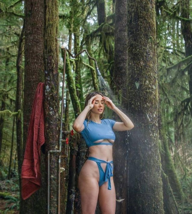 The View Under (49 pics)
