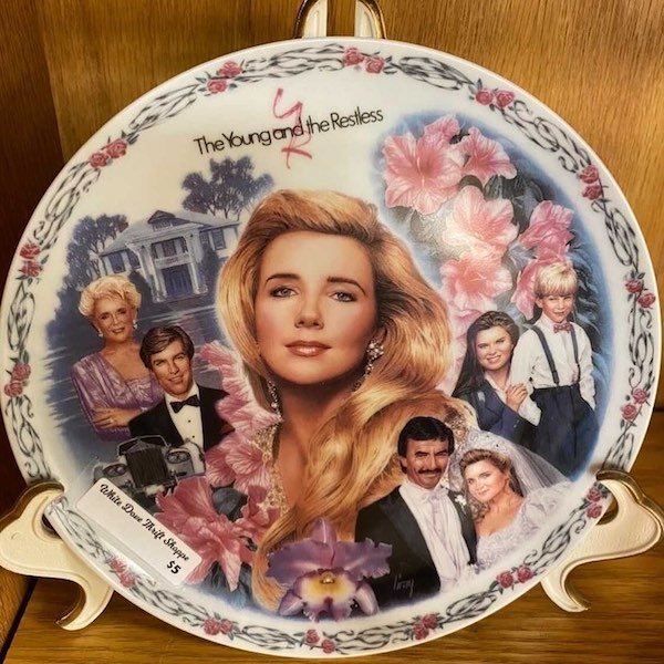 Thrift Shop Finds (46 pics)