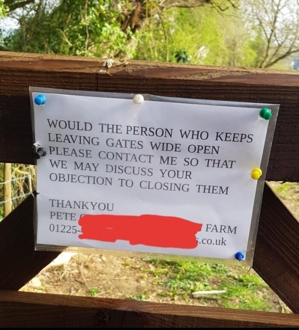 Passive Aggressive Signs (26 pics)