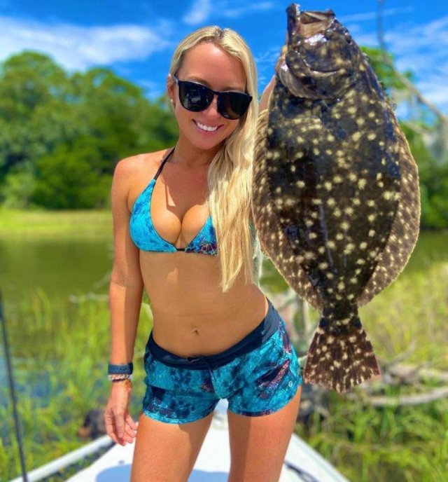 Fisher Girls (49 pics)