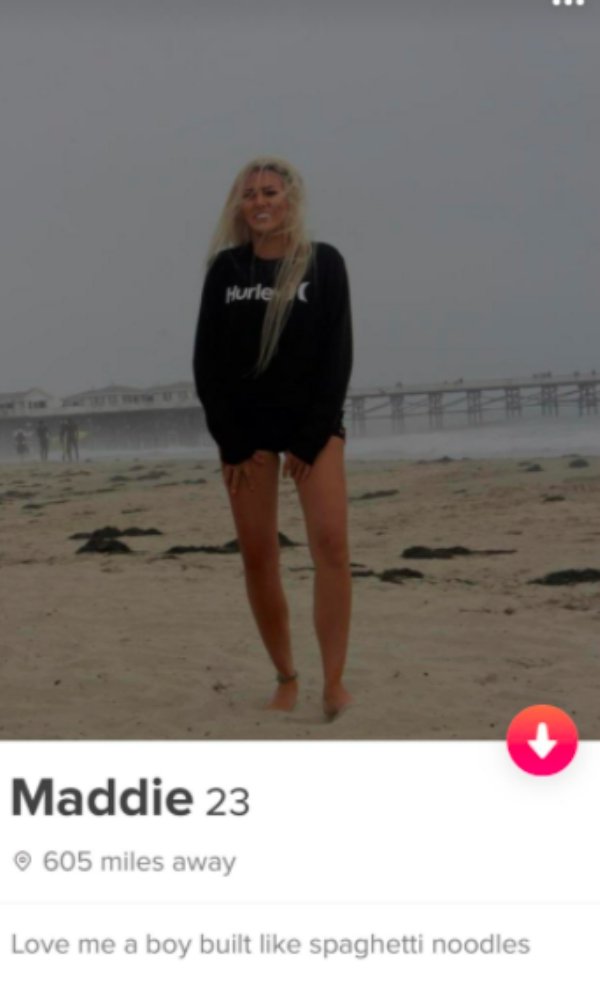 Shameless Tinder Girls (30 pics)