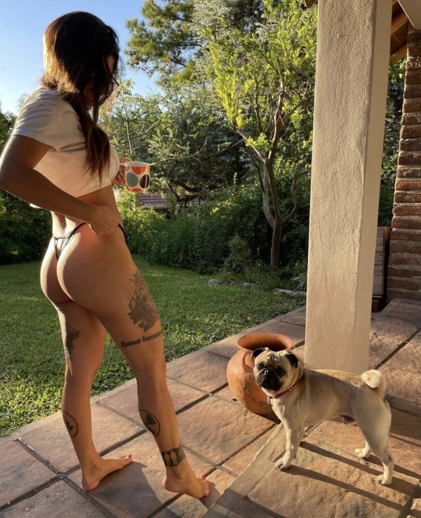 Girls With Tattoos (68 pics)