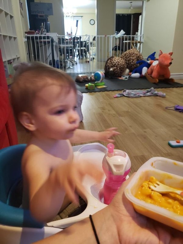 Moms Show Their Everyday Routine (20 pics)