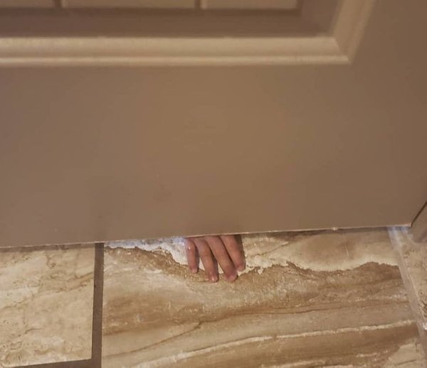 Moms Show Their Everyday Routine (20 pics)