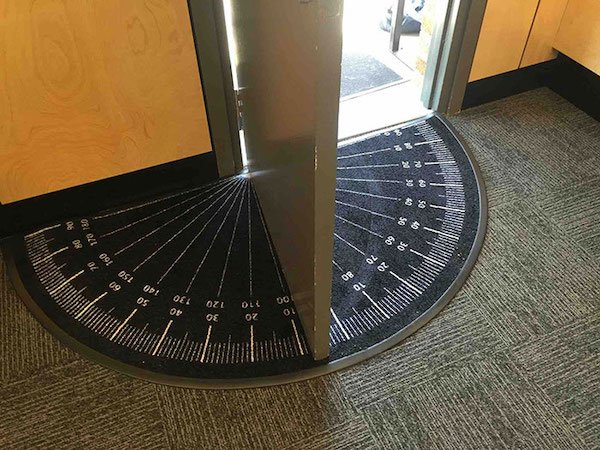 Funny Doormats (32 pics)
