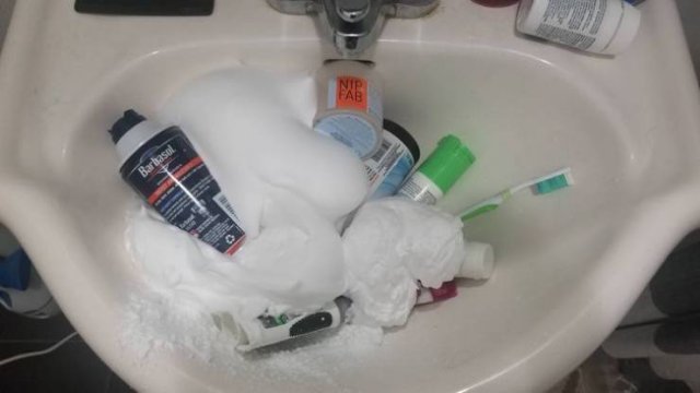 Bad Days Happen (18 pics)