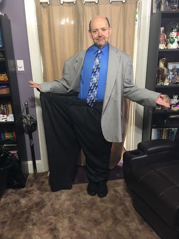 People Show Off Their Transformations (19 pics) People Show Off Their Transformations (19 pics)