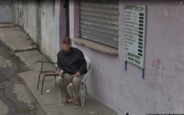 'Google Street View' Photos (47 pics)