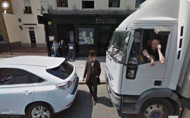 'Google Street View' Photos (47 pics)