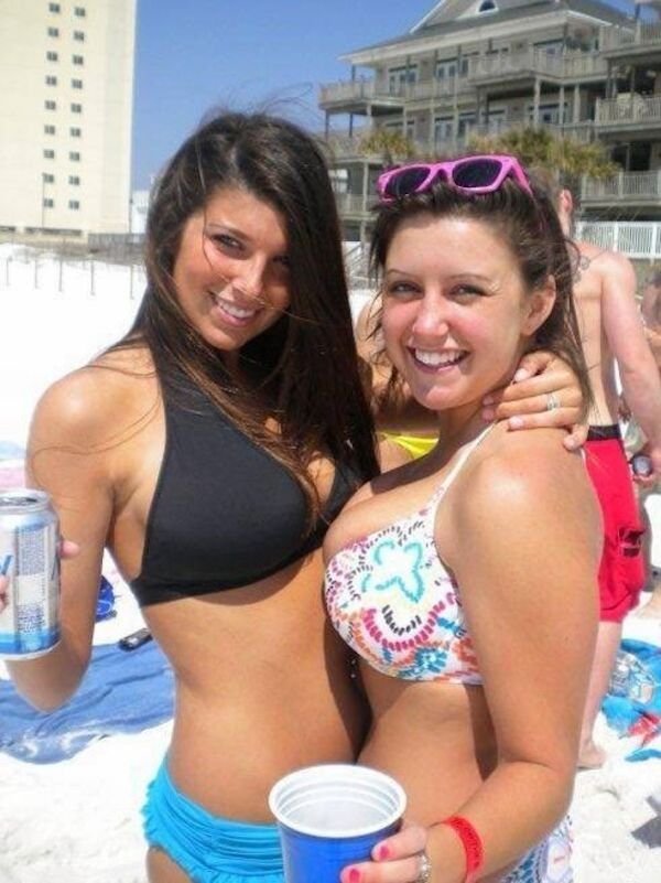 Beautiful Girls (40 pics)