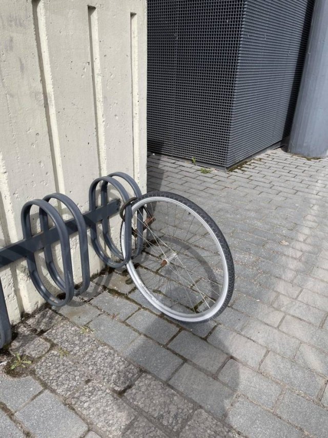 Bad Days Happen (40 pics)