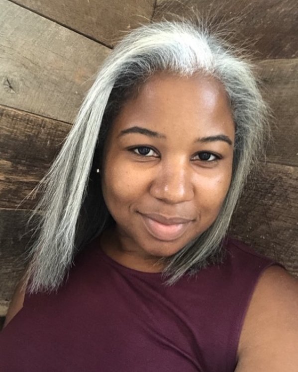 Women Who Decided To Be With Grey Hair (32 pics)