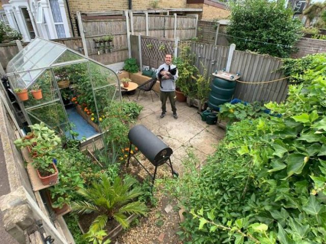 People Show Off Their Gardens And Plants (48 pics)