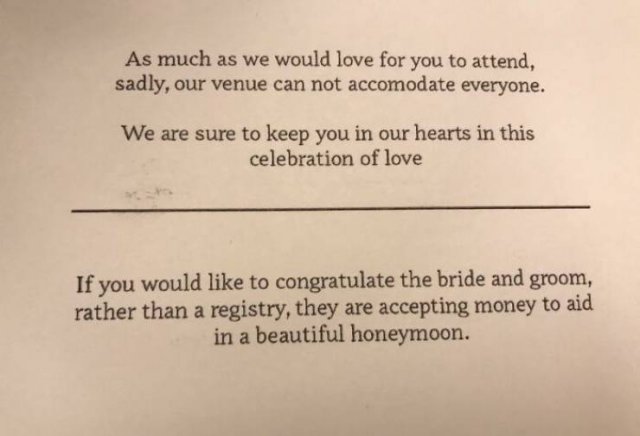 What's Wrong With These Weddings? (33 pics)