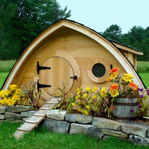 Unusual Chicken Coops (30 pics)